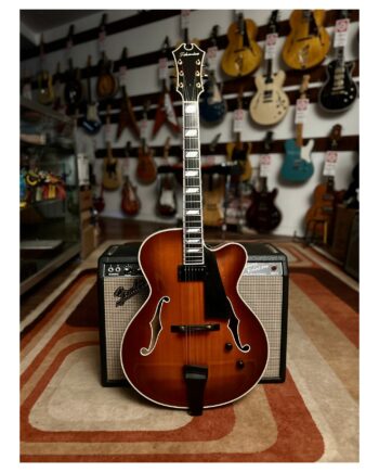 TAKAMINE ARCHTOP UNIQUE AU MONDE !