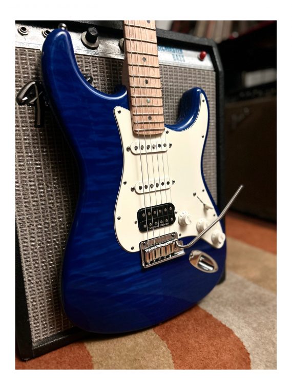 FENDER STRATOCASTER CUSTOM DELUXE CUSTOM SHOP de 2012
