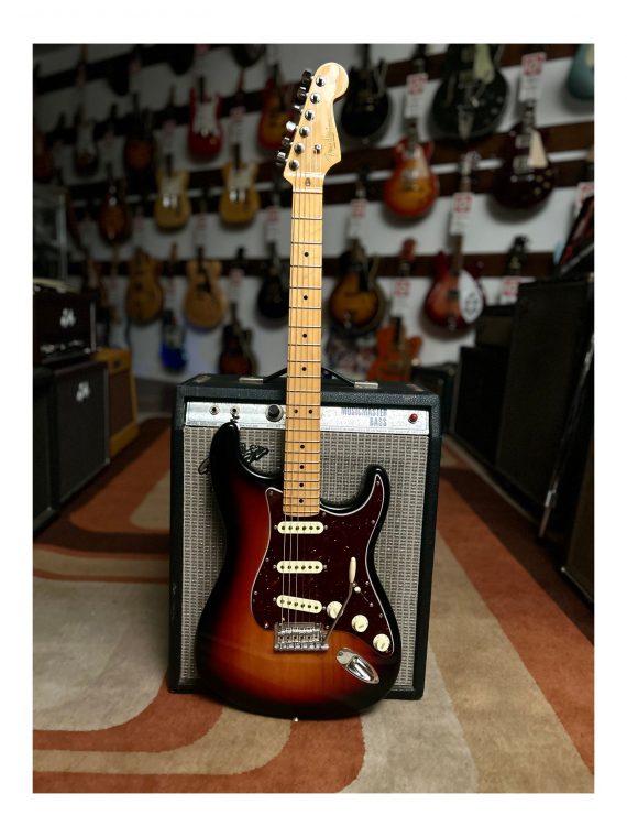 FENDER STRATOCASTER AMERICAN PRO II de 2022