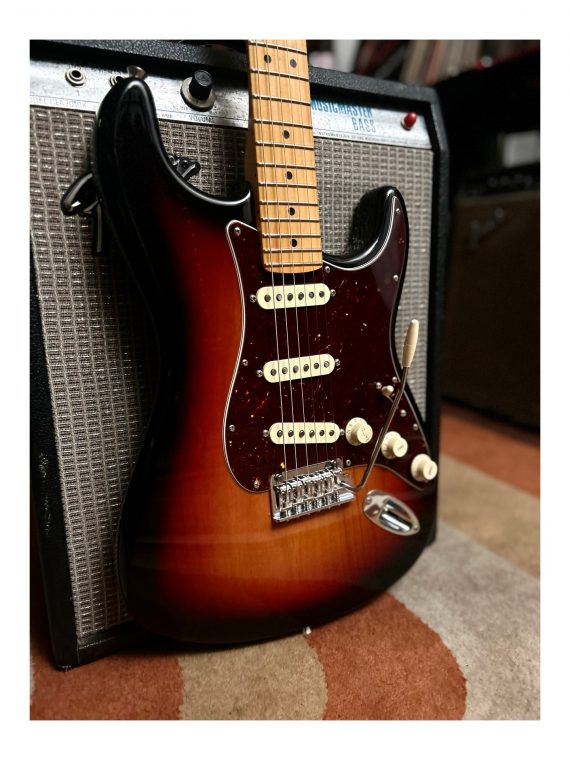 FENDER STRATOCASTER AMERICAN PRO II de 2022