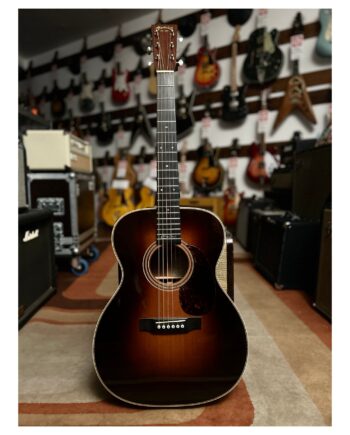 MARTIN 000-28EC SUNBURST ERIC CLAPTON SIGNATURE de 2011