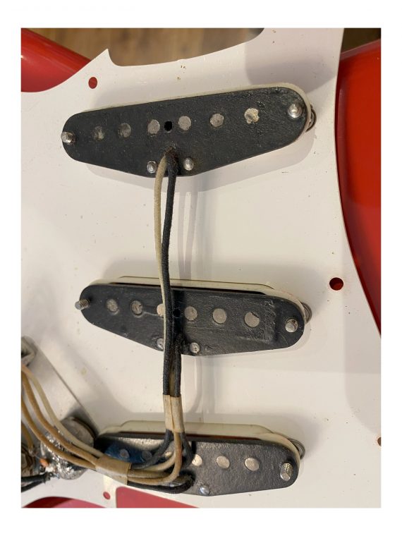 FENDER STRATOCASTER FIESTA RED REFIN de 1959