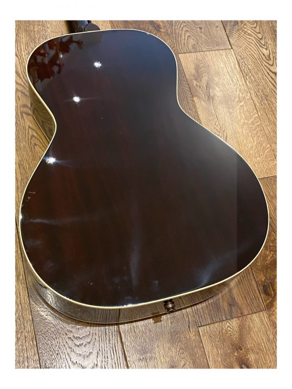 GIBSON L-00 STANDARD DE 2024