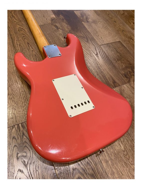 FENDER STRATOCASTER FIESTA RED REFIN de 1959