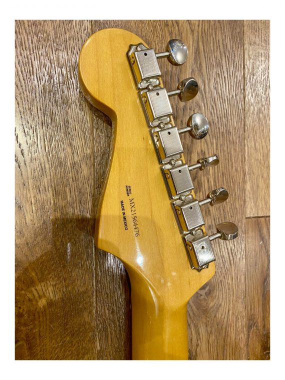 FENDER STRATOCASTER VINTERA de 2021
