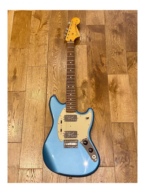 FENDER MUSTANG SPECIAL PAWN SHOP LAKE PLACID BLUE de 2012