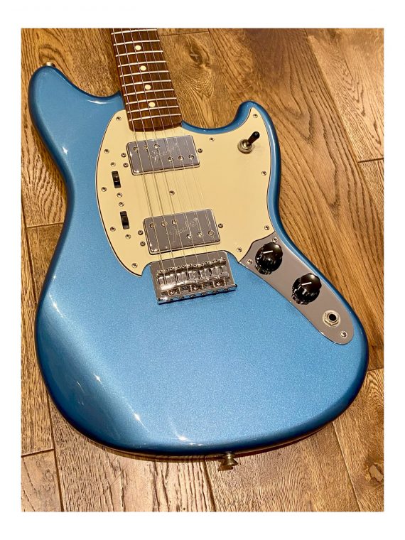 FENDER MUSTANG SPECIAL PAWN SHOP LAKE PLACID BLUE de 2012