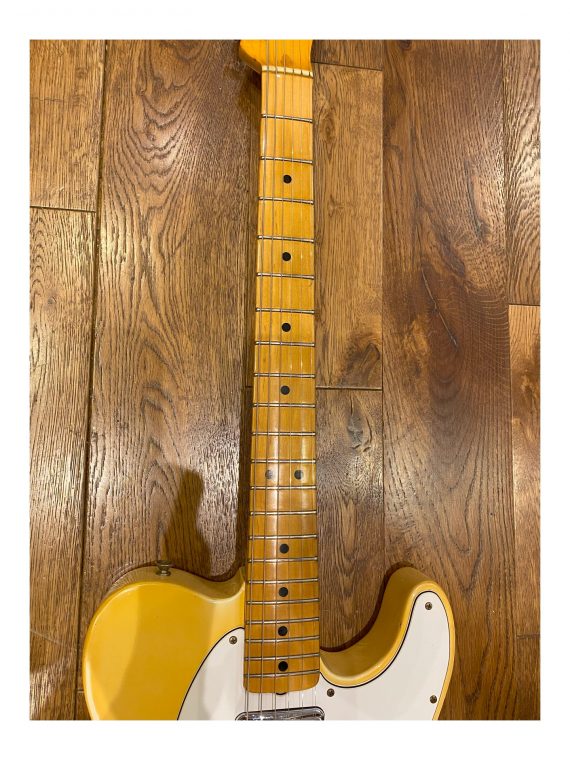 FENDER TELECASTER de 1975