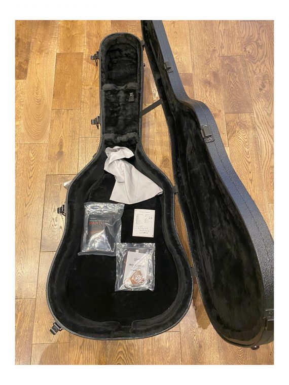 GIBSON J-45 STANDARD de 2025