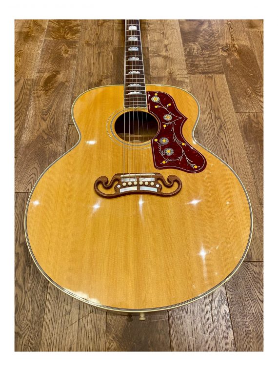 GIBSON SJ-200 NATURAL de 2004