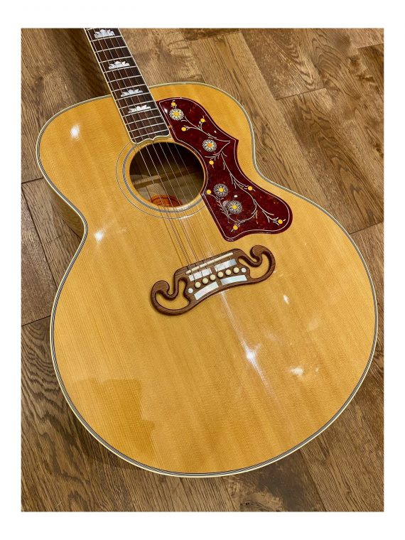 GIBSON SJ-200 NATURAL de 2004