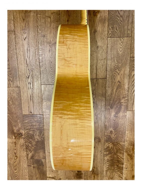 GIBSON SJ-200 NATURAL de 2004