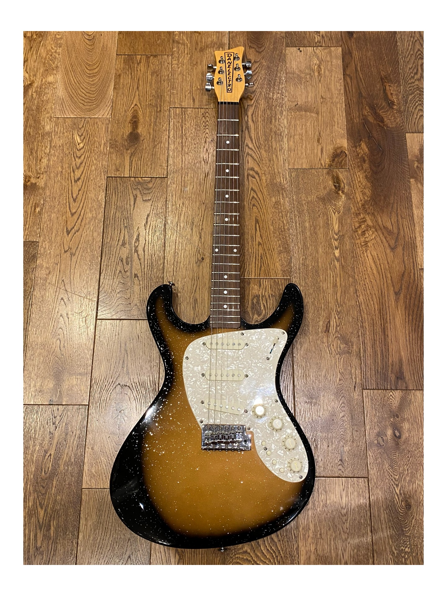 DANELECTRO DANOBLASTER INNUENDO de 2001