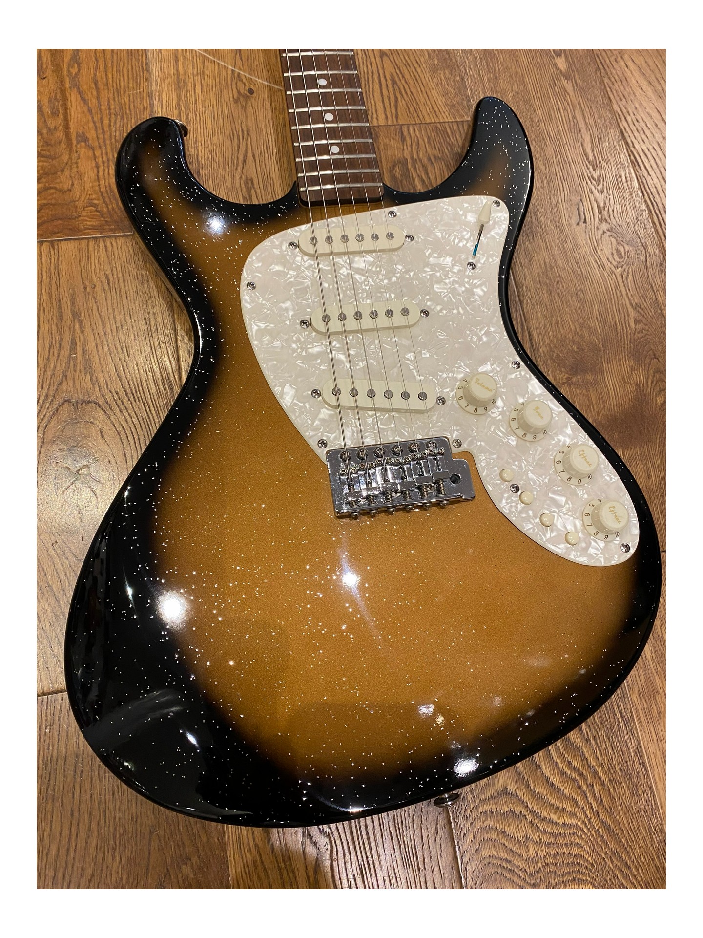 DANELECTRO DANOBLASTER INNUENDO de 2001