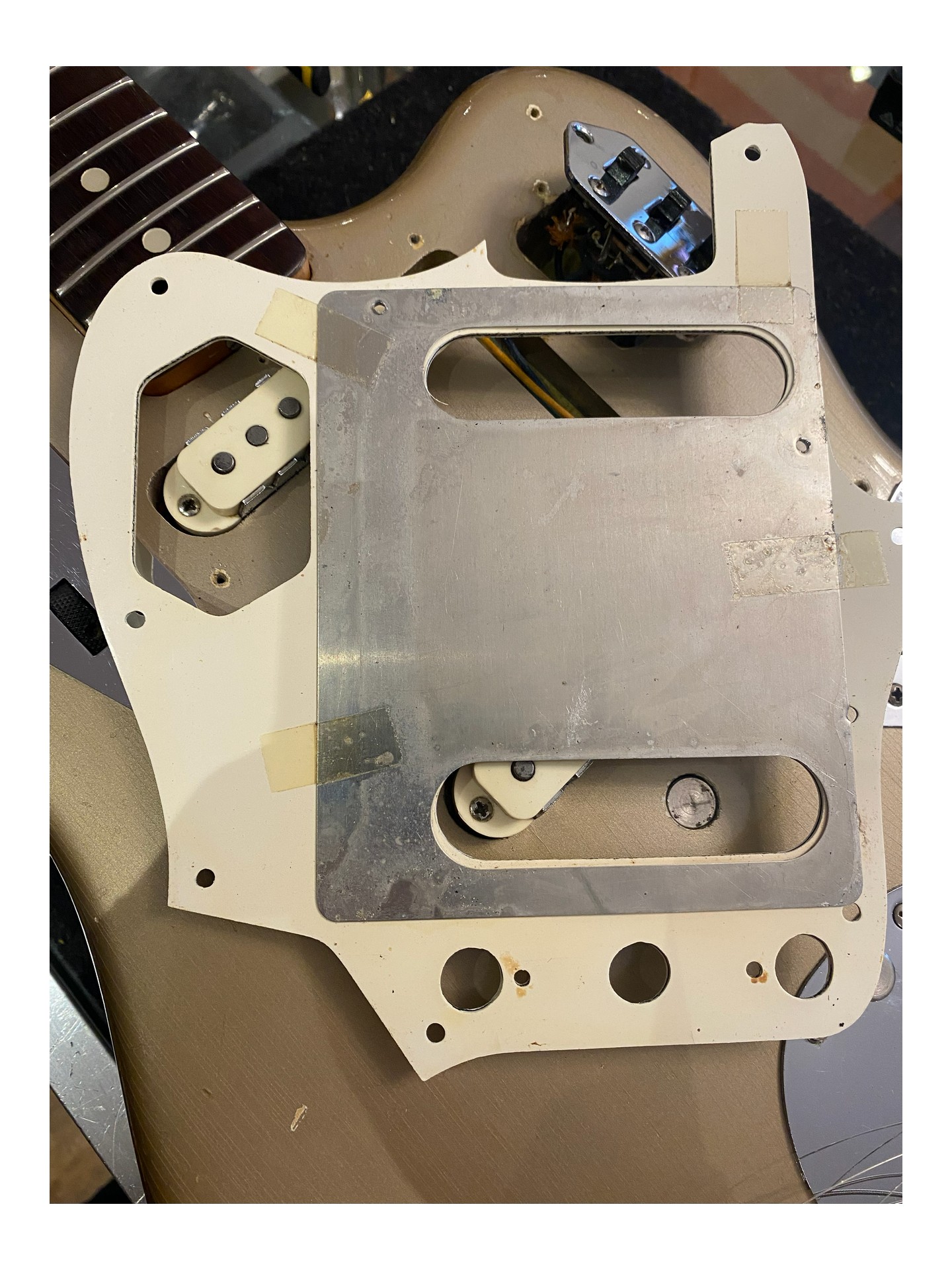 FENDER JAGUAR SHORELINE GOLD de 1964