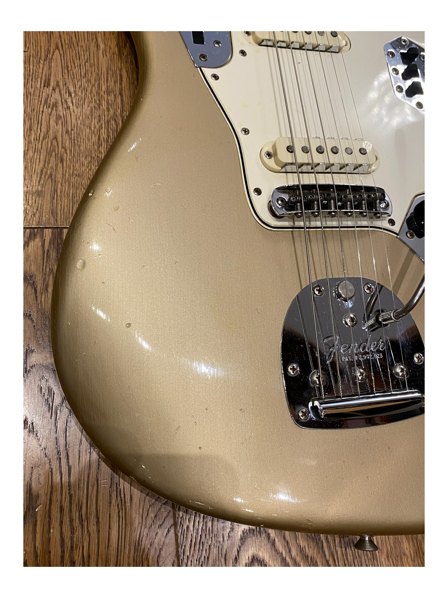 FENDER JAGUAR SHORELINE GOLD de 1964