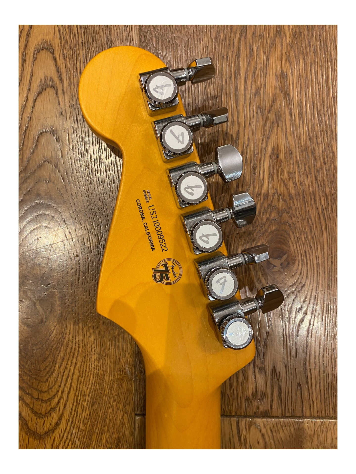 FENDER STRATOCASTER AMERICAN ULTRA 75th Anniversary de 2021