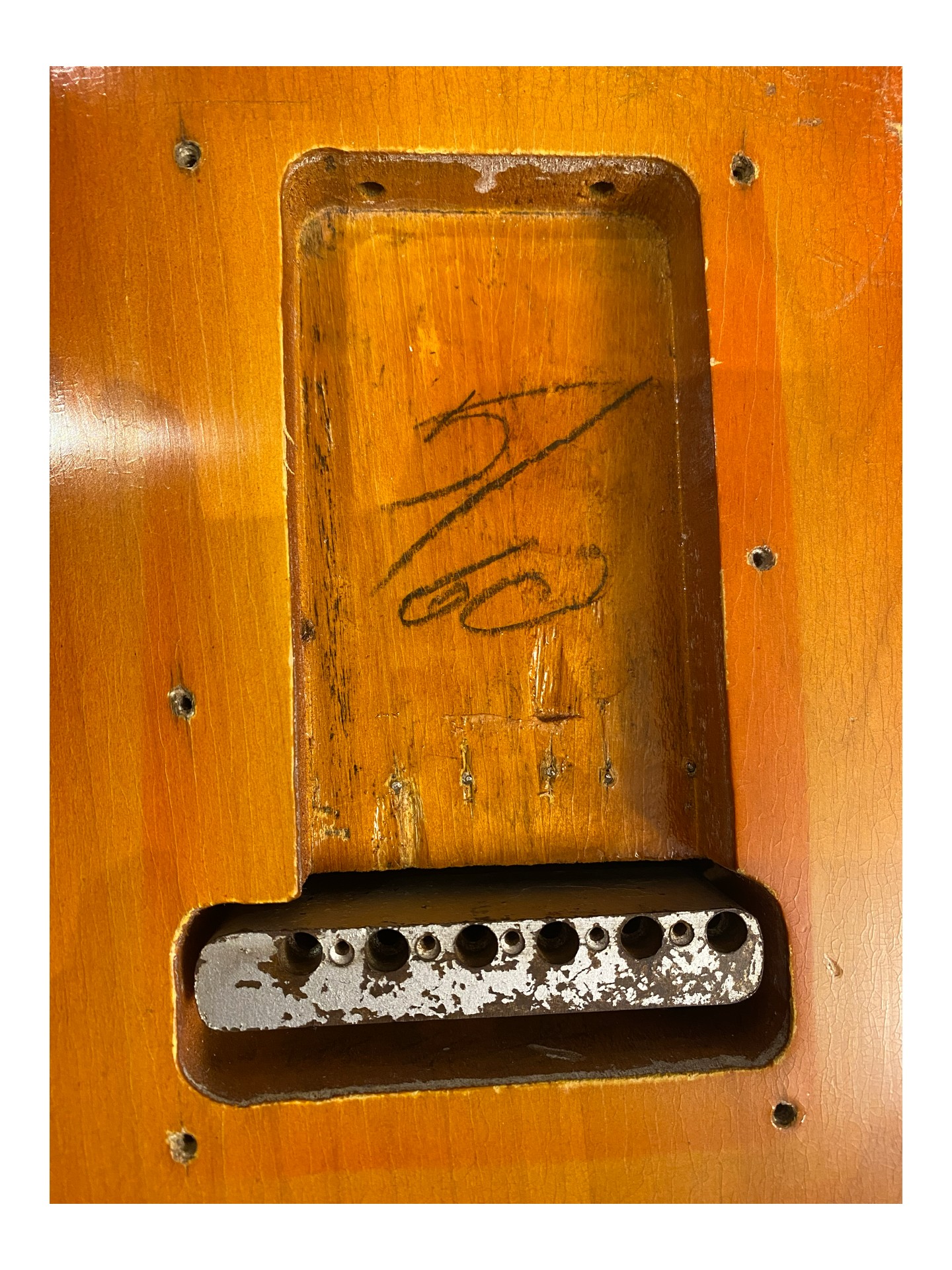 FENDER STRATOCASTER CLIVE BROWN BODY ONLY REFIN de 1960