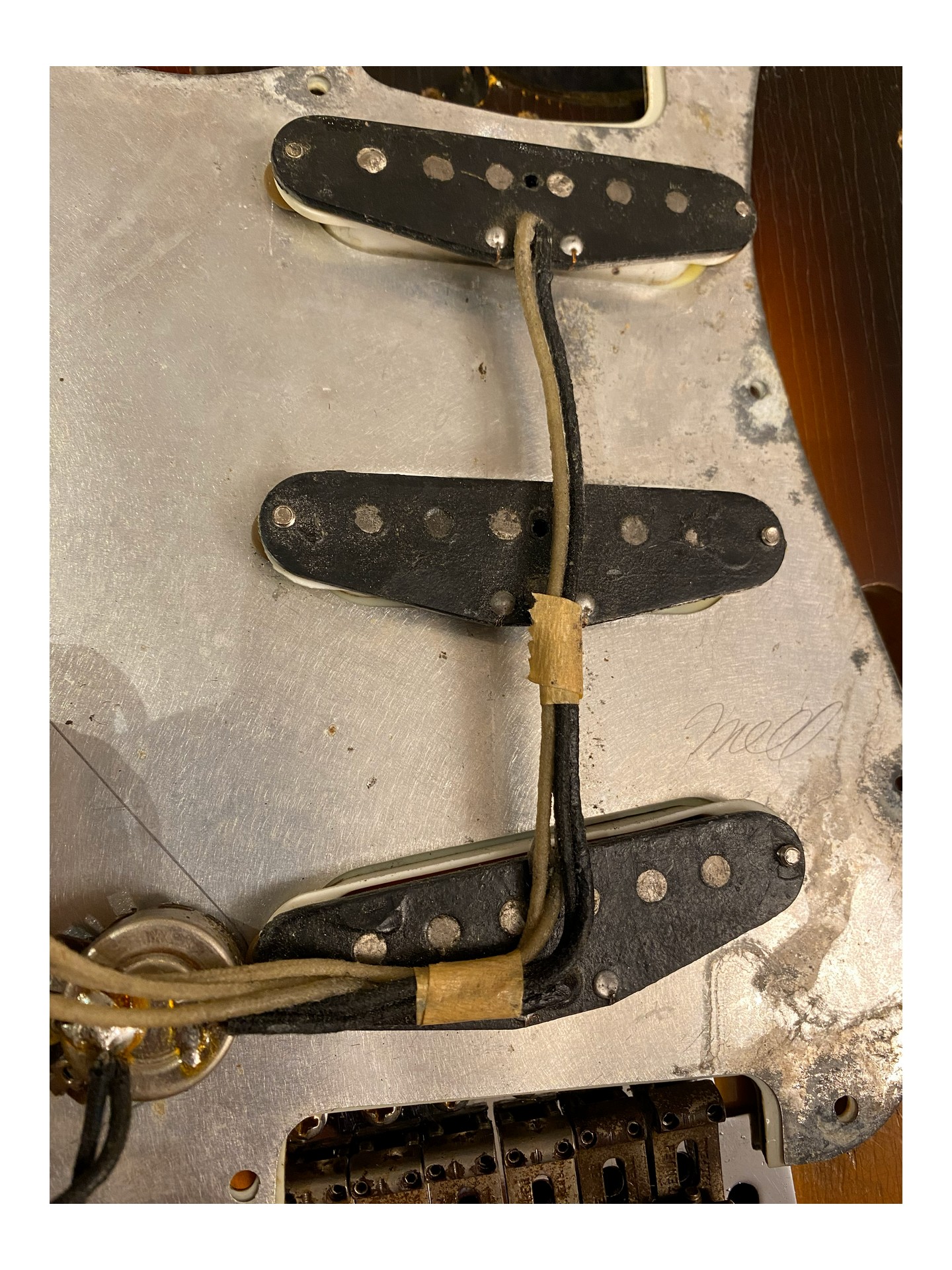 FENDER STRATOCASTER CLIVE BROWN BODY ONLY REFIN de 1960