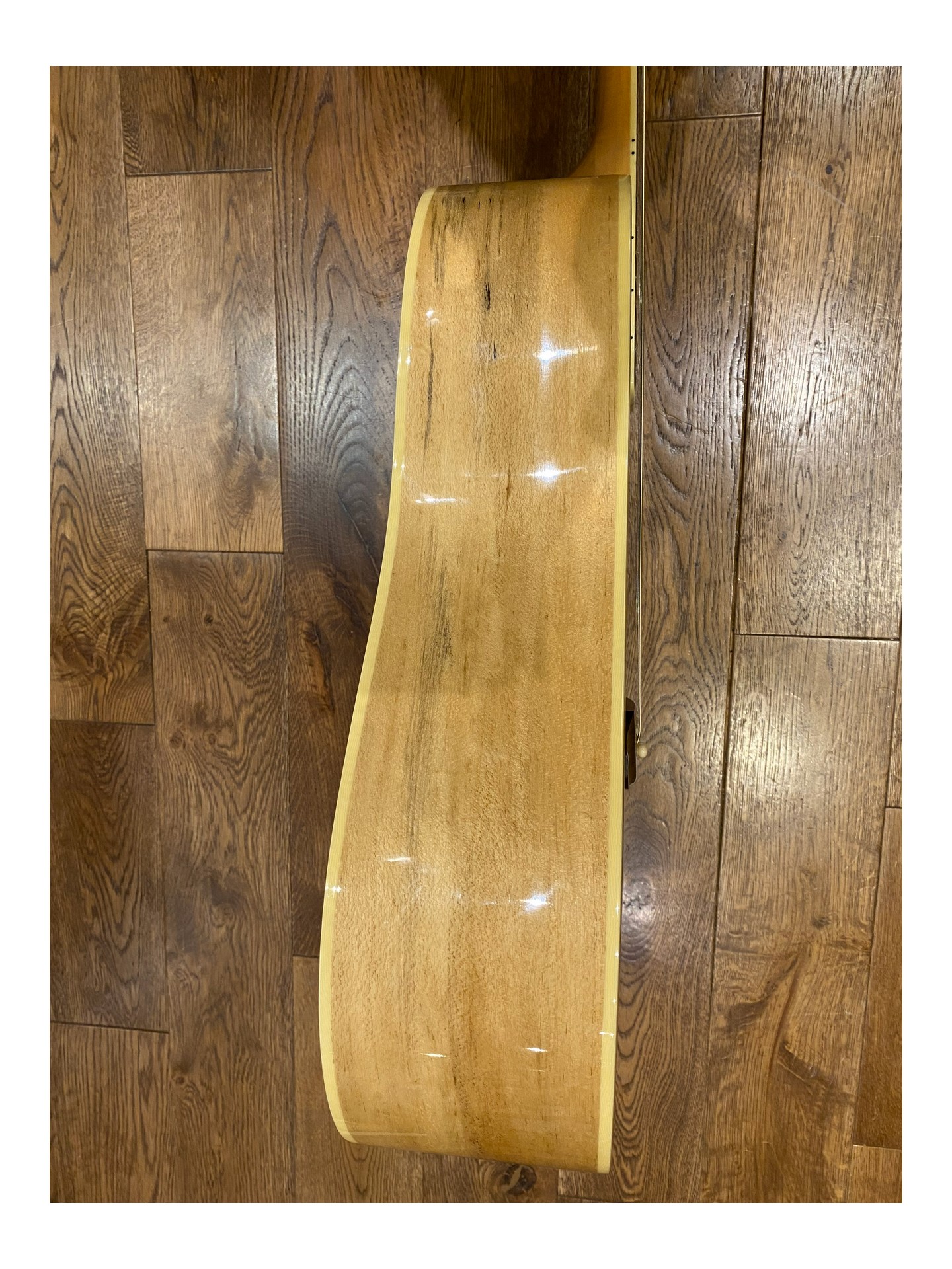 Fender Kingman Elvis Presley Signature Model de 2012