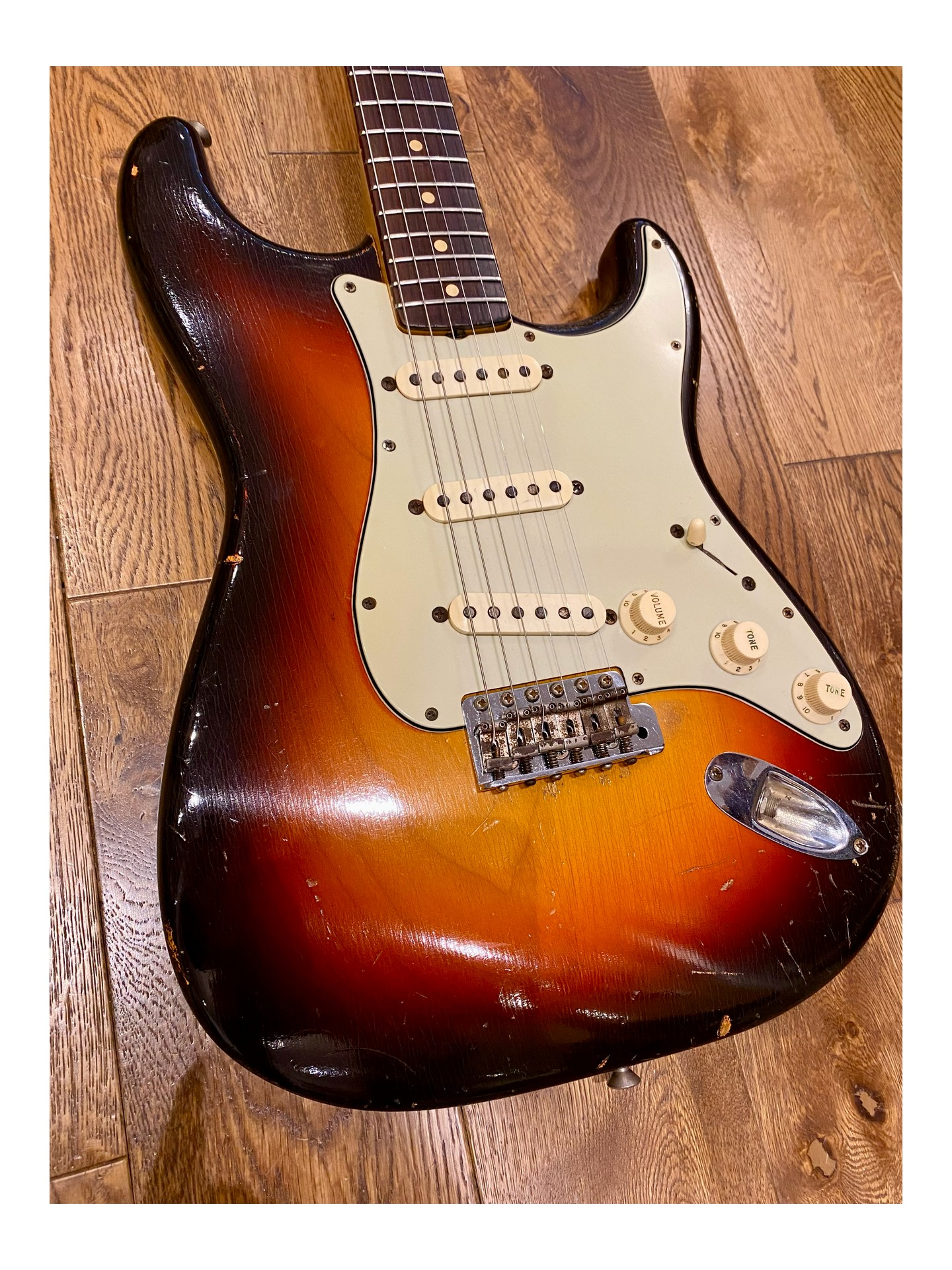 FENDER STRATOCASTER CLIVE BROWN BODY ONLY REFIN de 1960
