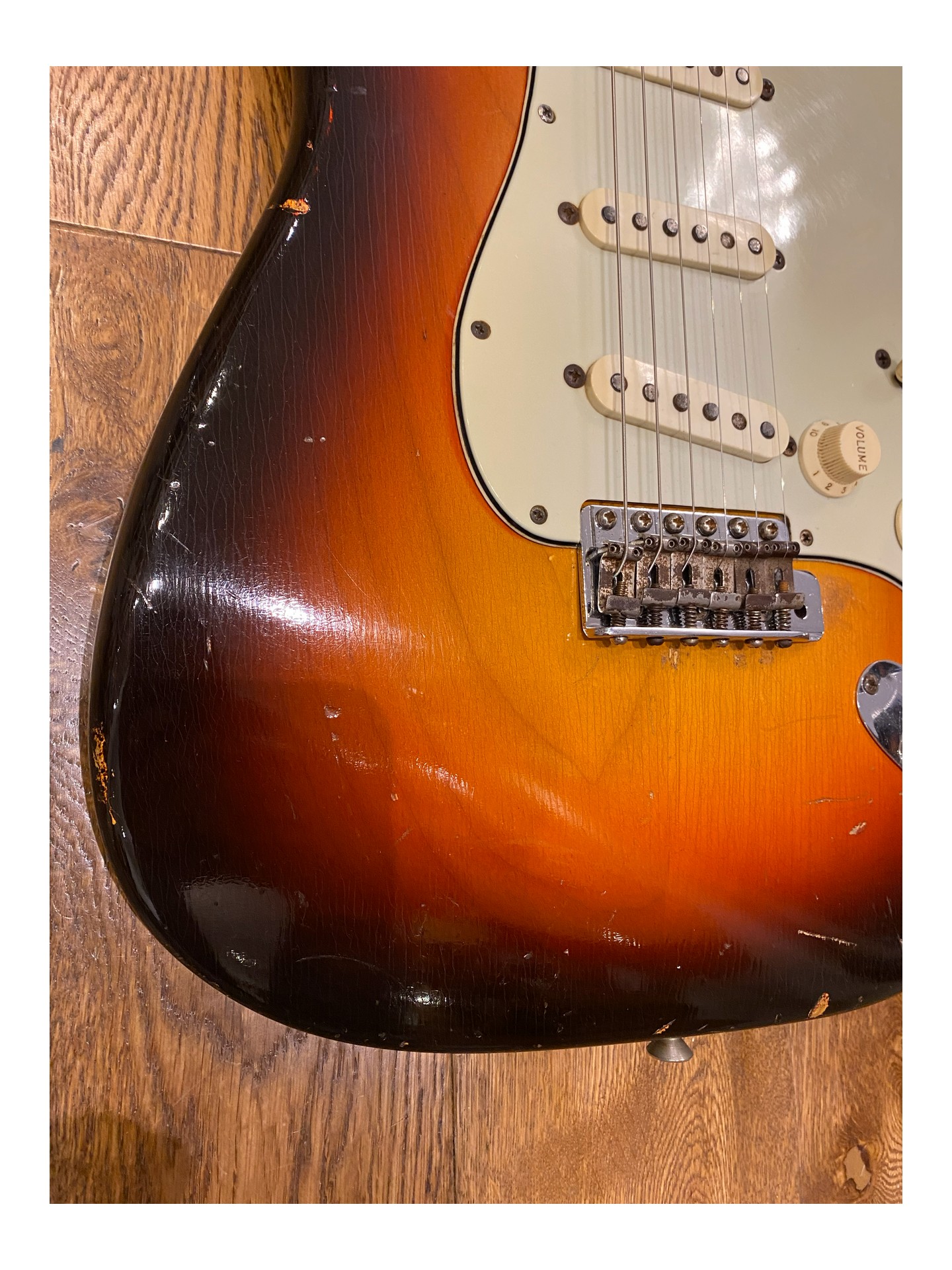 FENDER STRATOCASTER CLIVE BROWN BODY ONLY REFIN de 1960