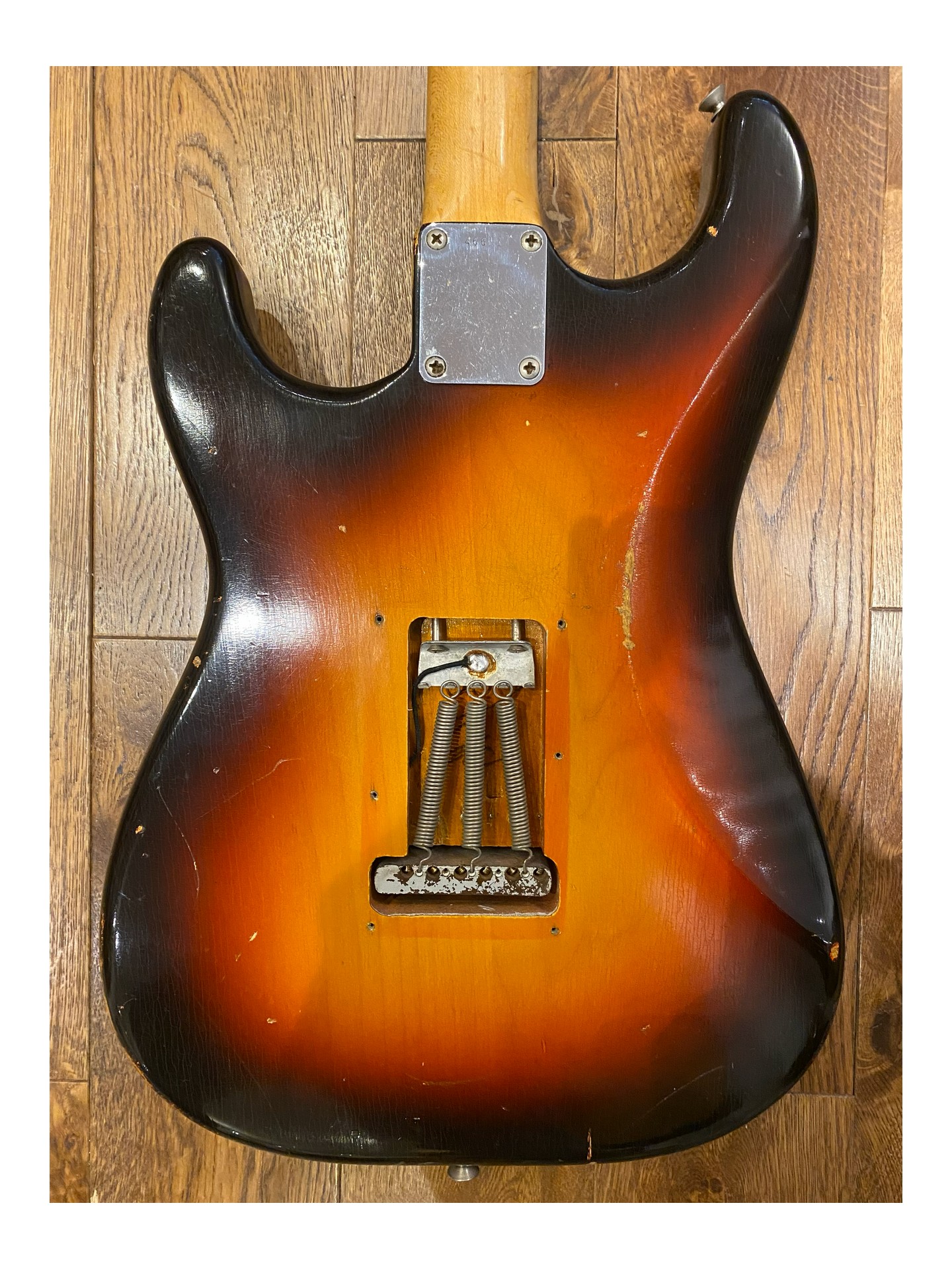 FENDER STRATOCASTER CLIVE BROWN BODY ONLY REFIN de 1960