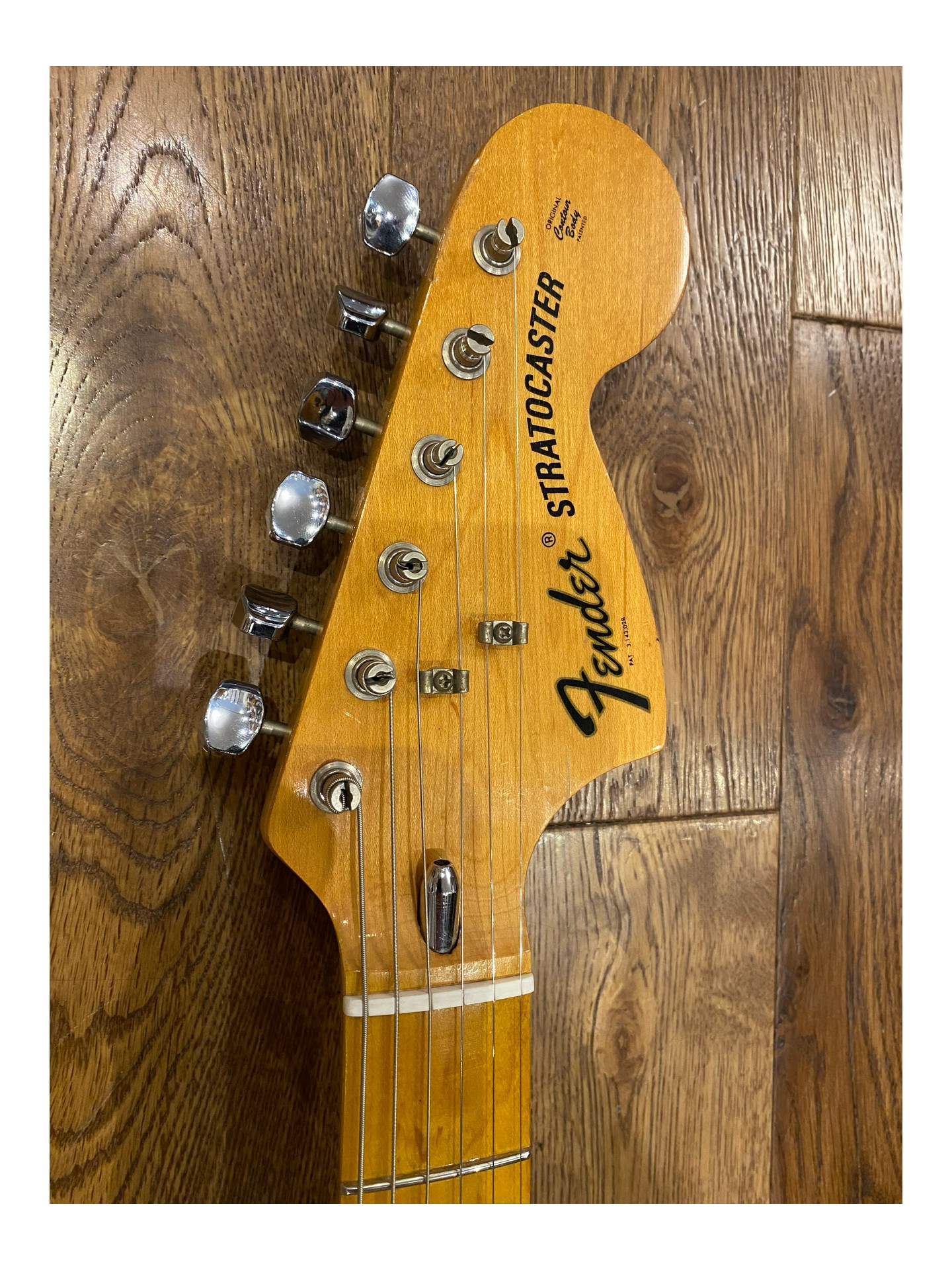 FENDER STRATOCASTER WALNUT de 1972