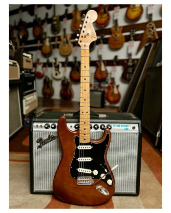 FENDER STRATOCASTER WALNUT de 1972
