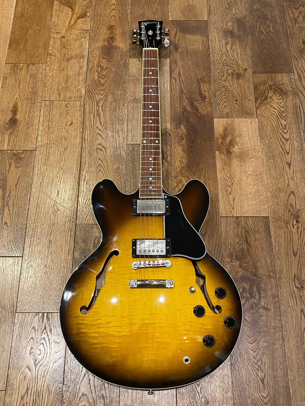 GIBSON ES-335 DOT Sunburst 2000