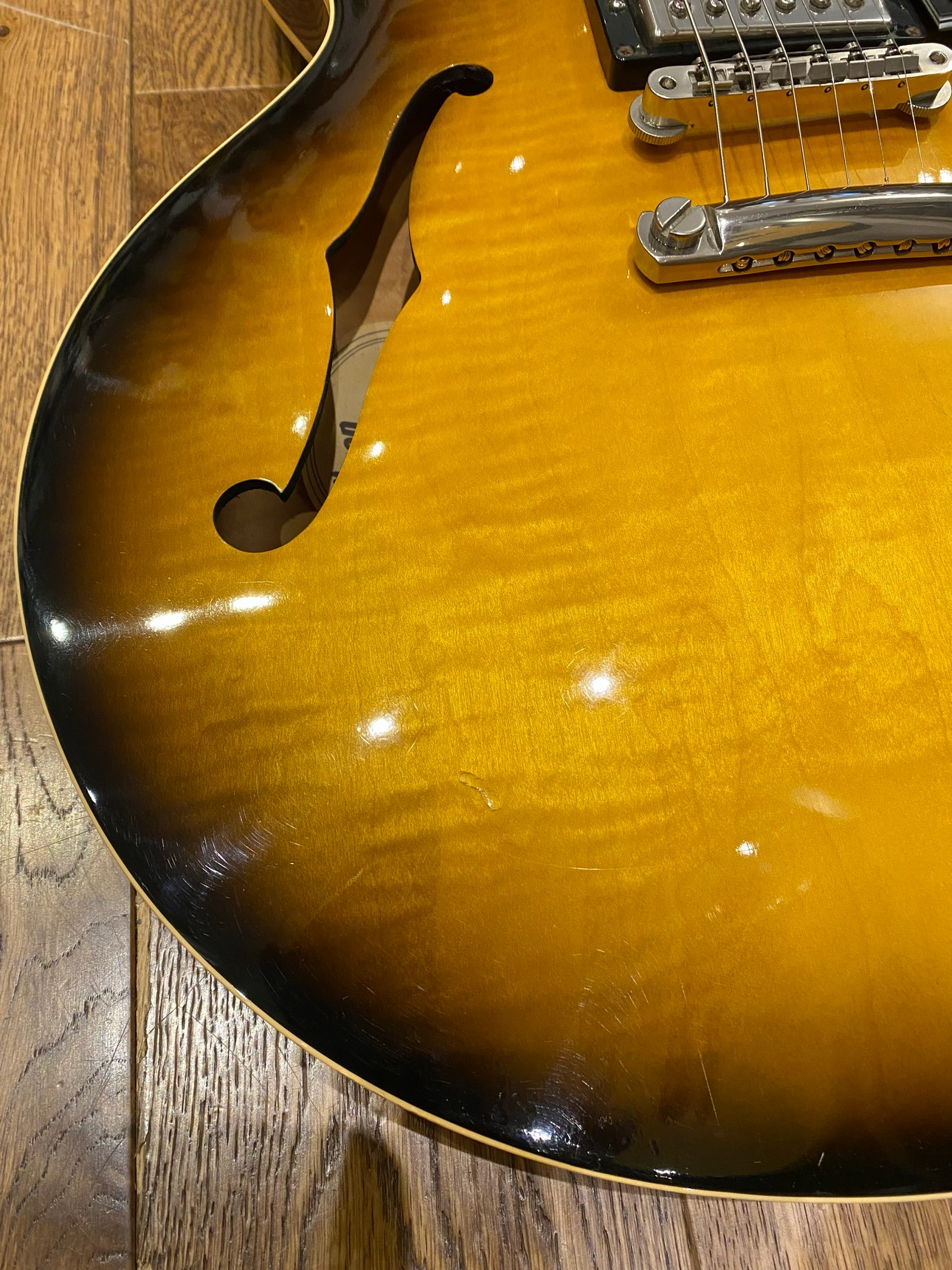 GIBSON ES-335 DOT Sunburst 2000