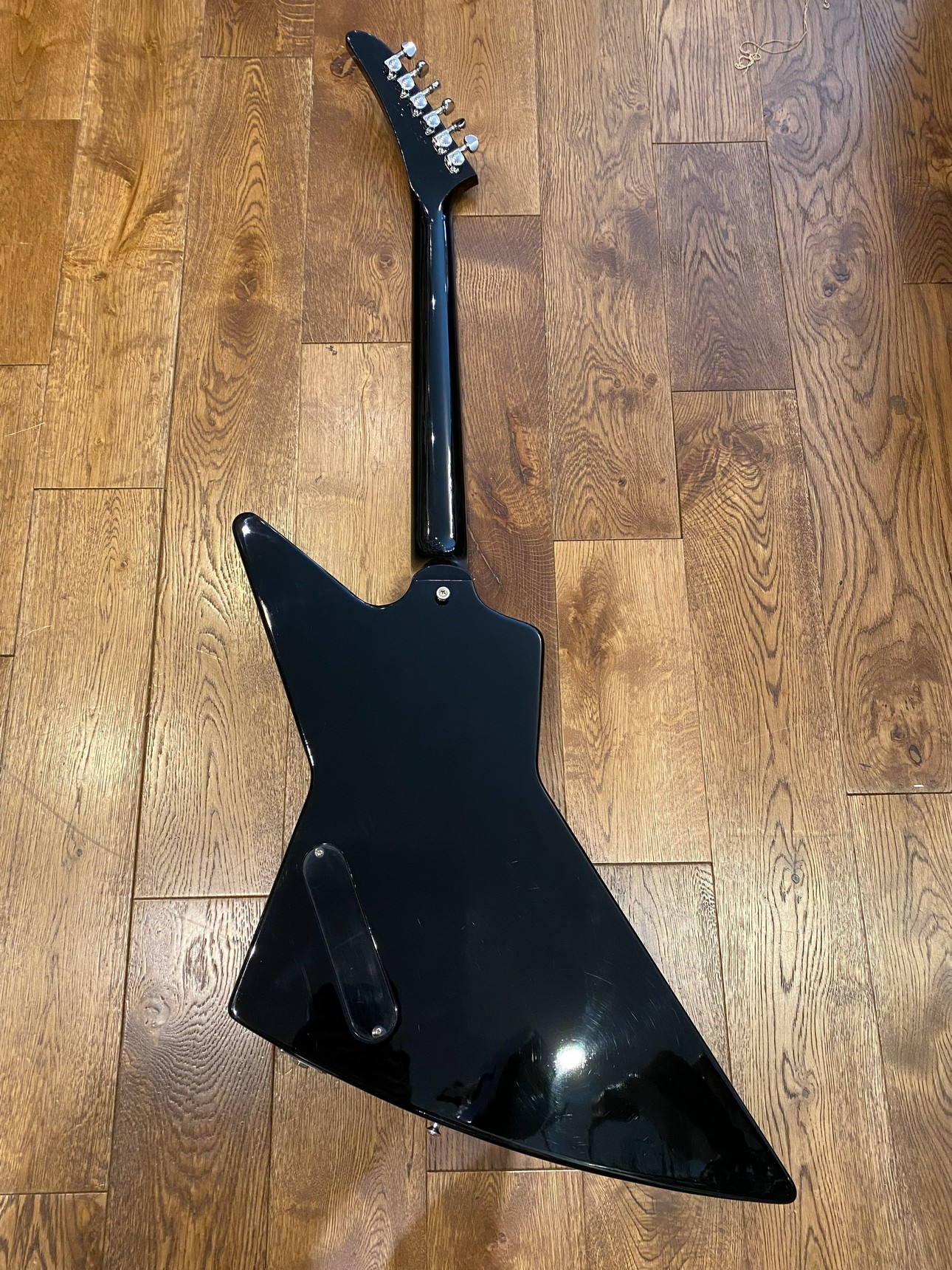 GIBSON Explorer 2012