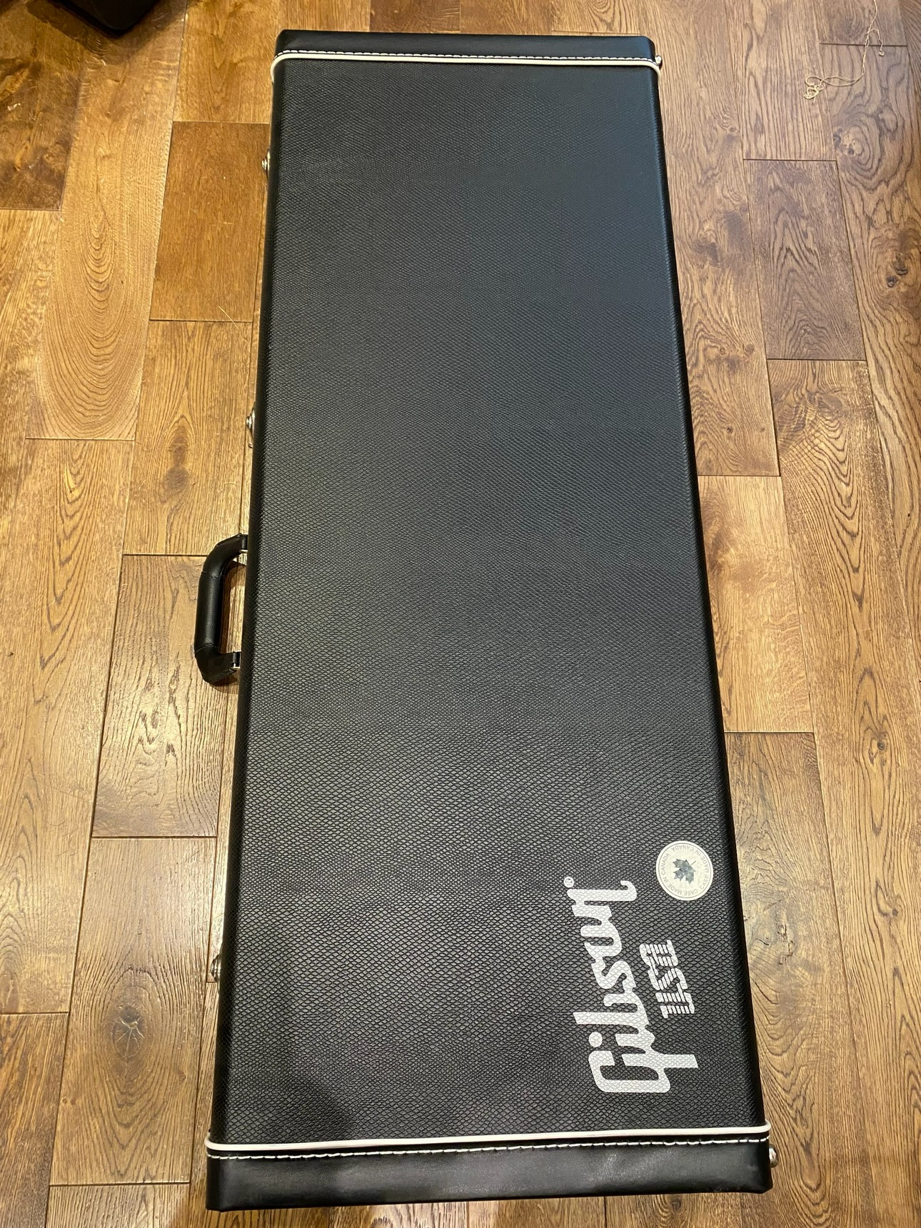 GIBSON Explorer 2012