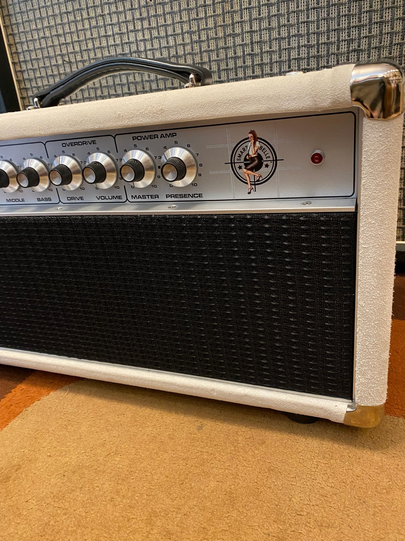 SMART BELLE AMPLIFICATION P-38 Dumble-style Head