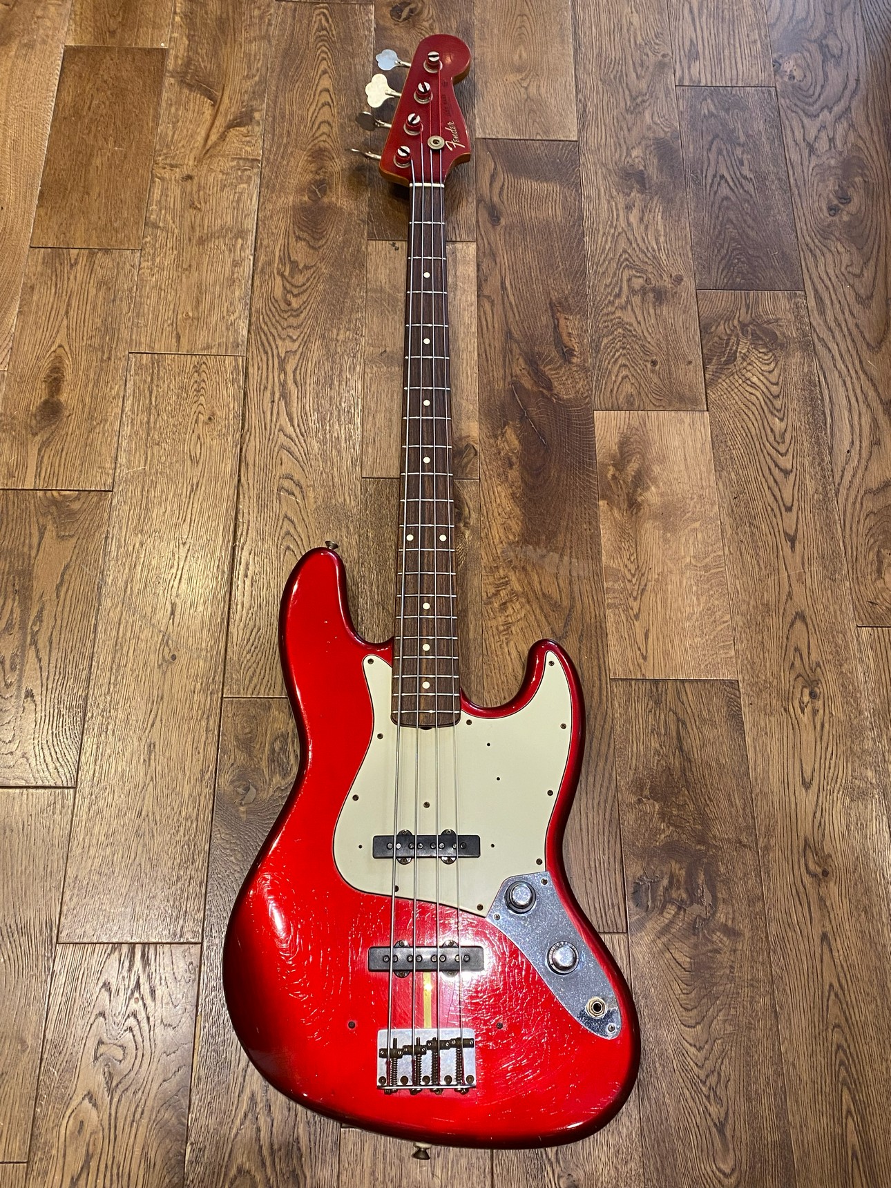 FENDER 62 Jazz Bass Relic Custom Shop 2012 Candy Apple Red