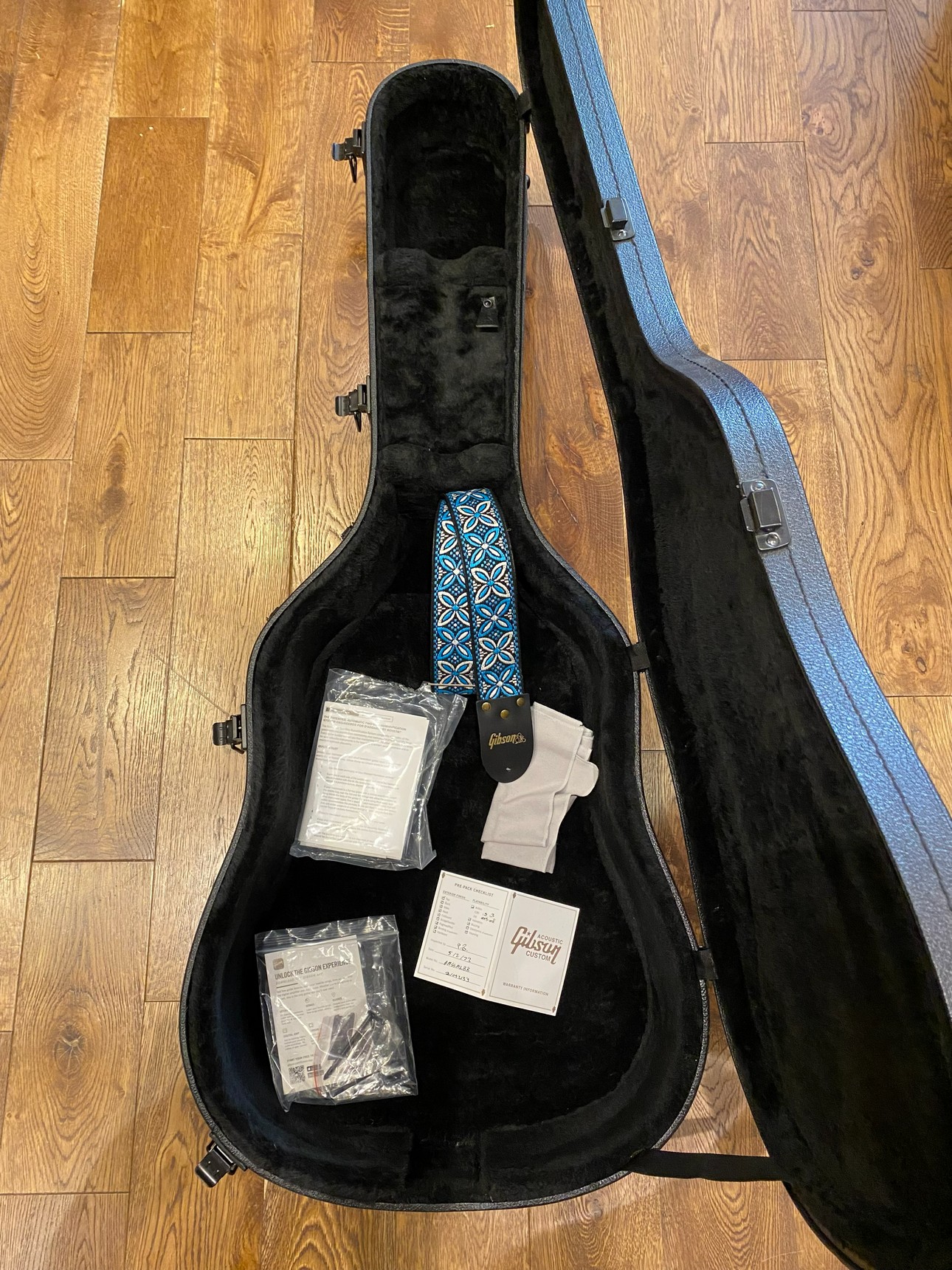 GIBSON Miranda Lambert Bluebird Bluebonnet 2023