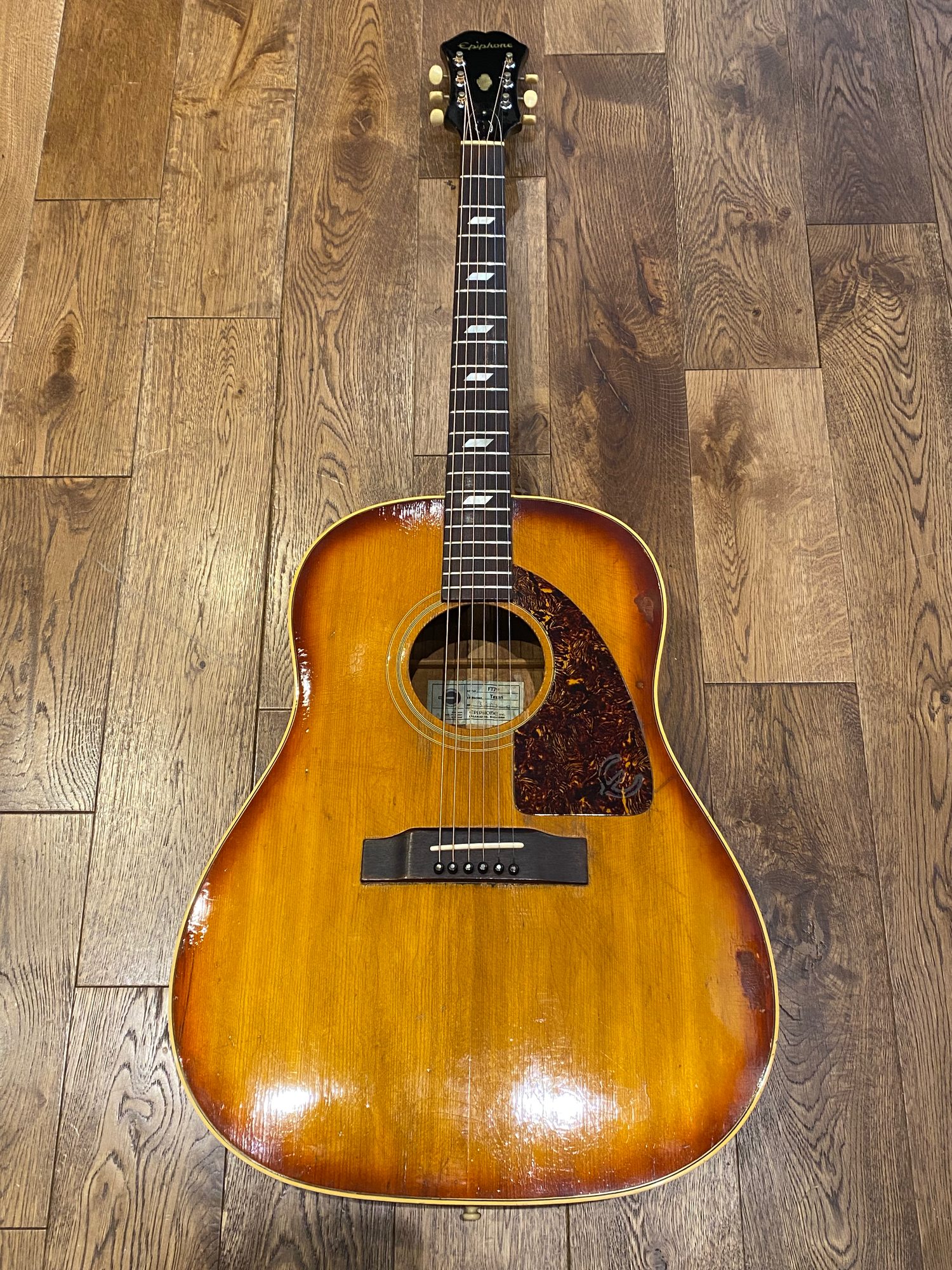 EPIPHONE Texan FT-79 Sunburst de 1966 - photo 1