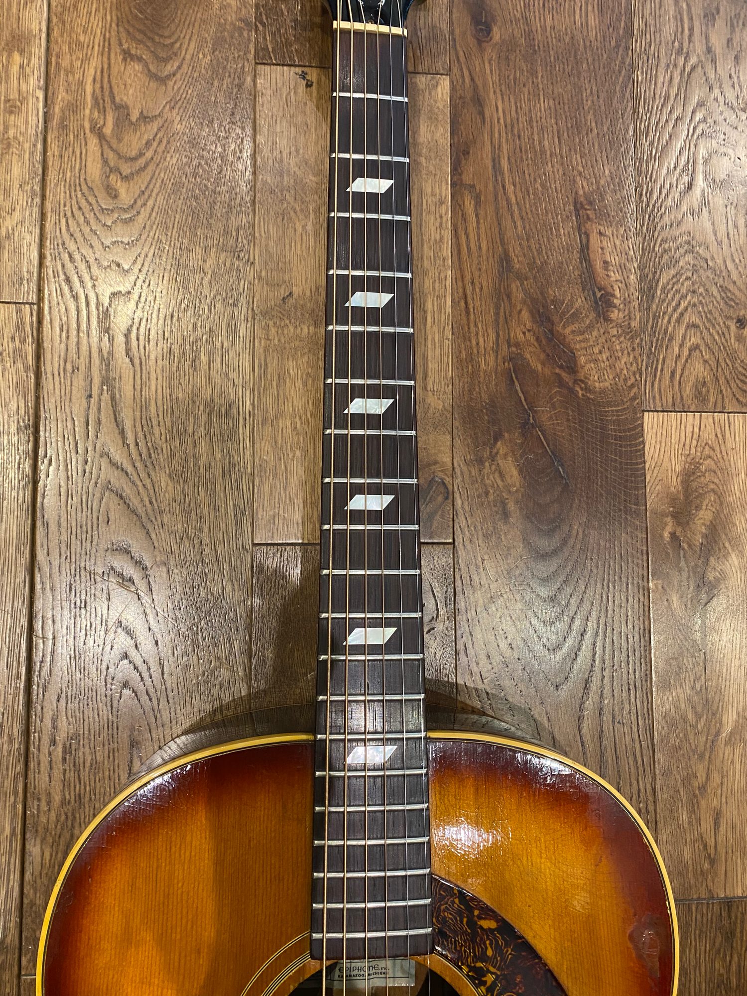 EPIPHONE Texan FT-79 Sunburst de 1966 - photo 9