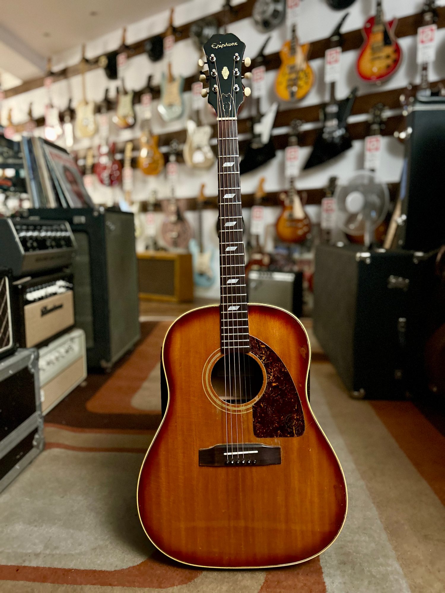 EPIPHONE Texan FT-79 Sunburst de 1966 - photo 20