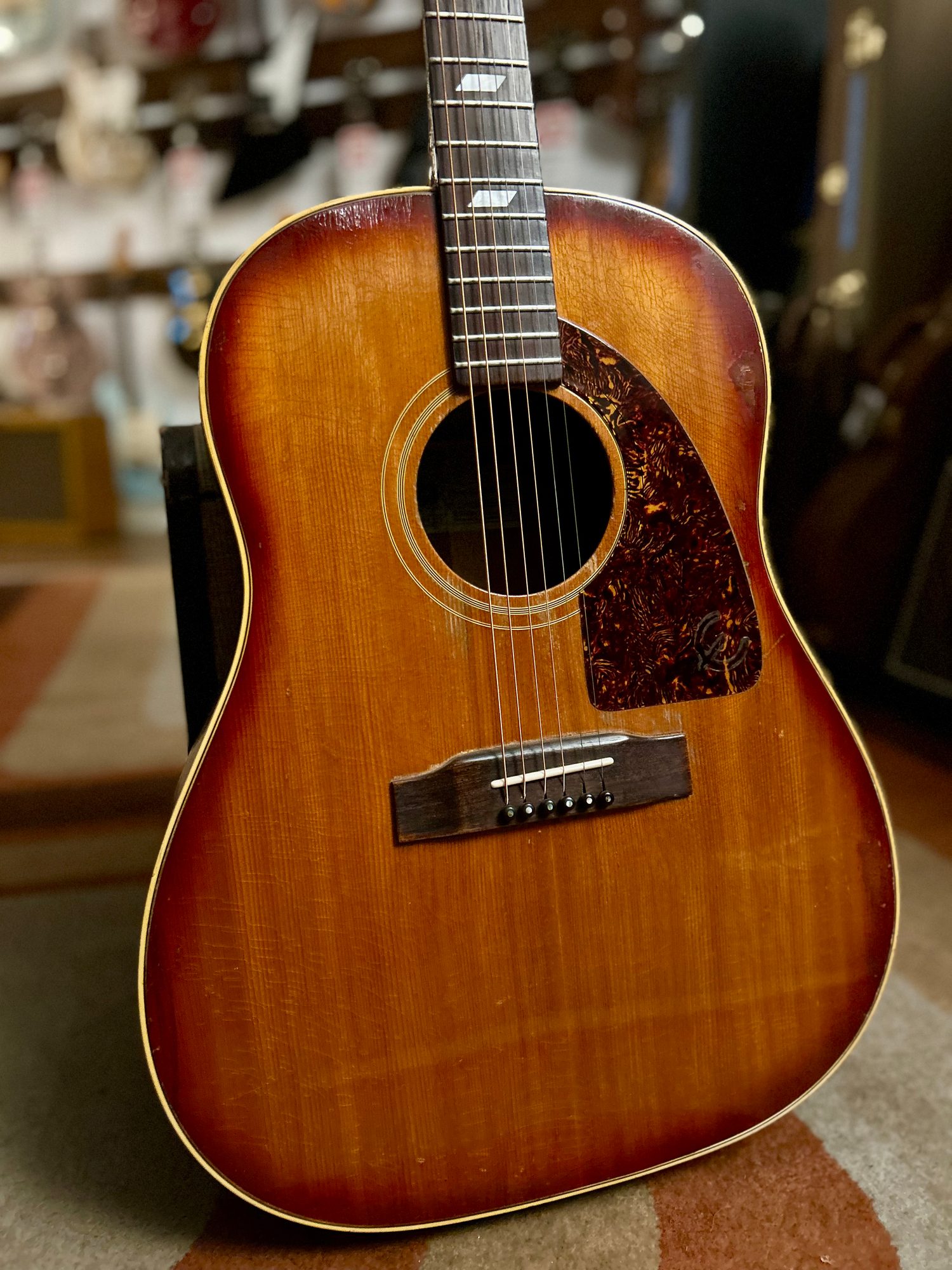 EPIPHONE Texan FT-79 Sunburst de 1966 - photo 21